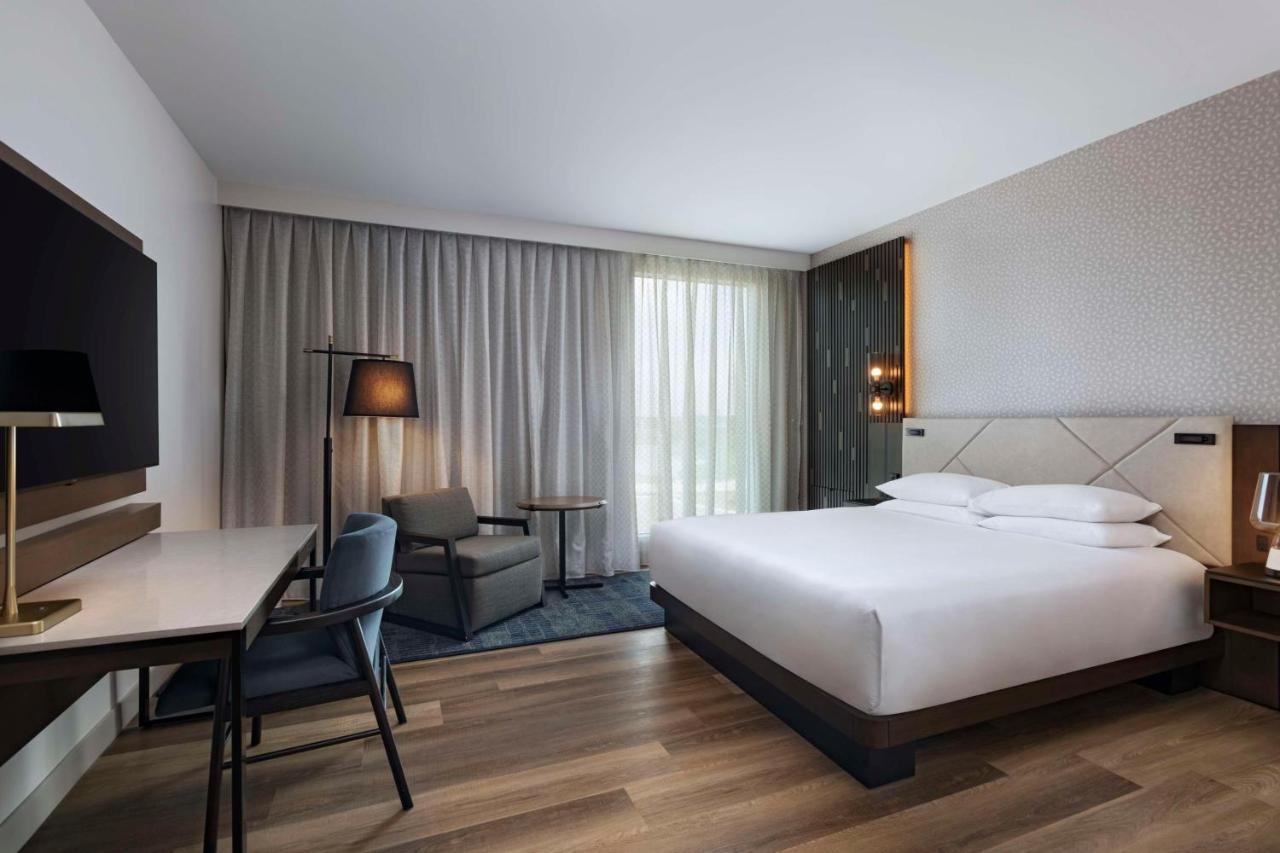 Hyatt Regency Baytown-Houston Hotel Exterior photo