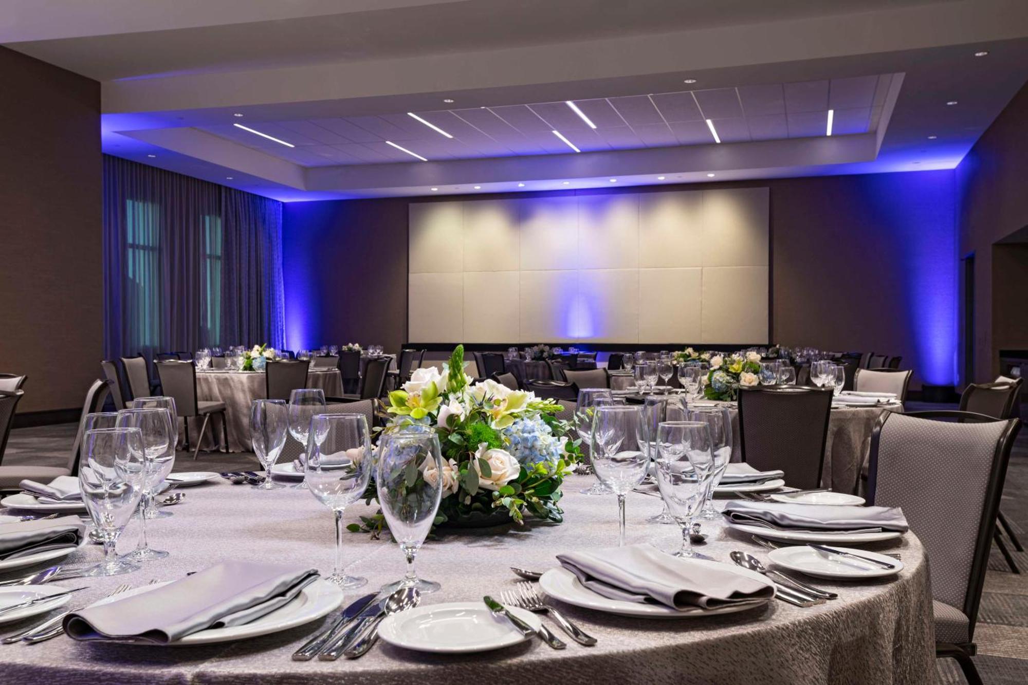 Hyatt Regency Baytown-Houston Hotel Exterior photo