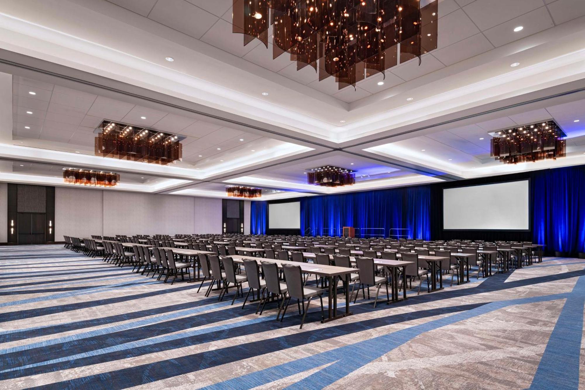 Hyatt Regency Baytown-Houston Hotel Exterior photo